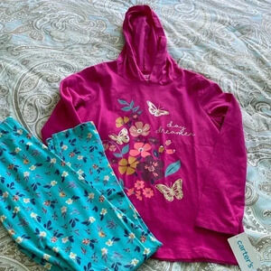 NWT Carter’s Girls 2 piece Legging and top Set